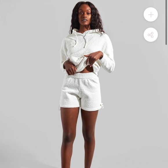 BuffBunny Loop Yarn Hoodie - Picture 5 of 15